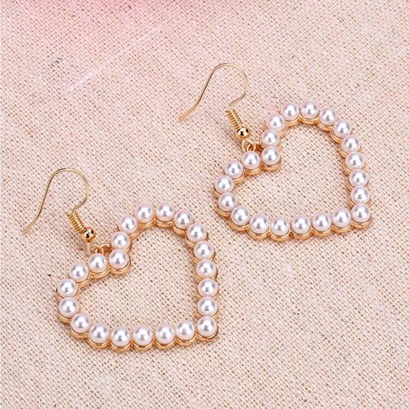 Pearl Heart Dangle Earrings For Women - Faux Pearl Drop Earrings For Bridal, Wedding & Party Jewelry Gift